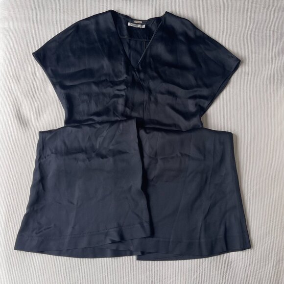 Protagonist V-Neck Midi Length Dress - Picture 4 of 6